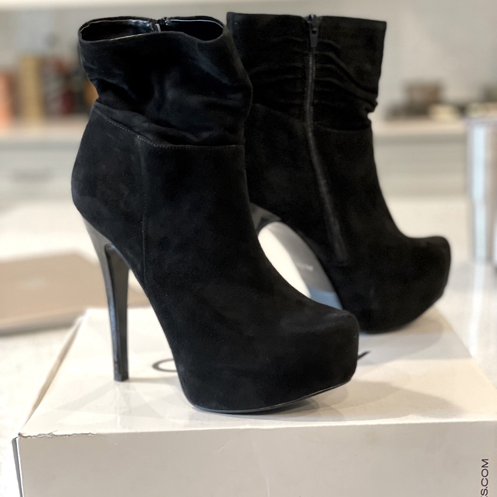 ALDO Faloreha Suede Platform Bootie